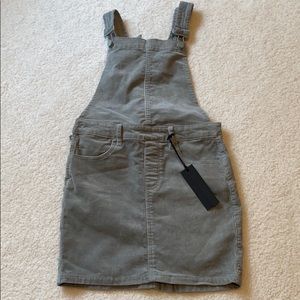 Black Label Overall Corduroy Skirt